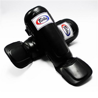 FAIRTEX - Pro Style Double Padded Shin Guards (SP3) - Small 