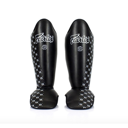 FAIRTEX - Competition Shin Guards - BLACK (SP5) - Medium 